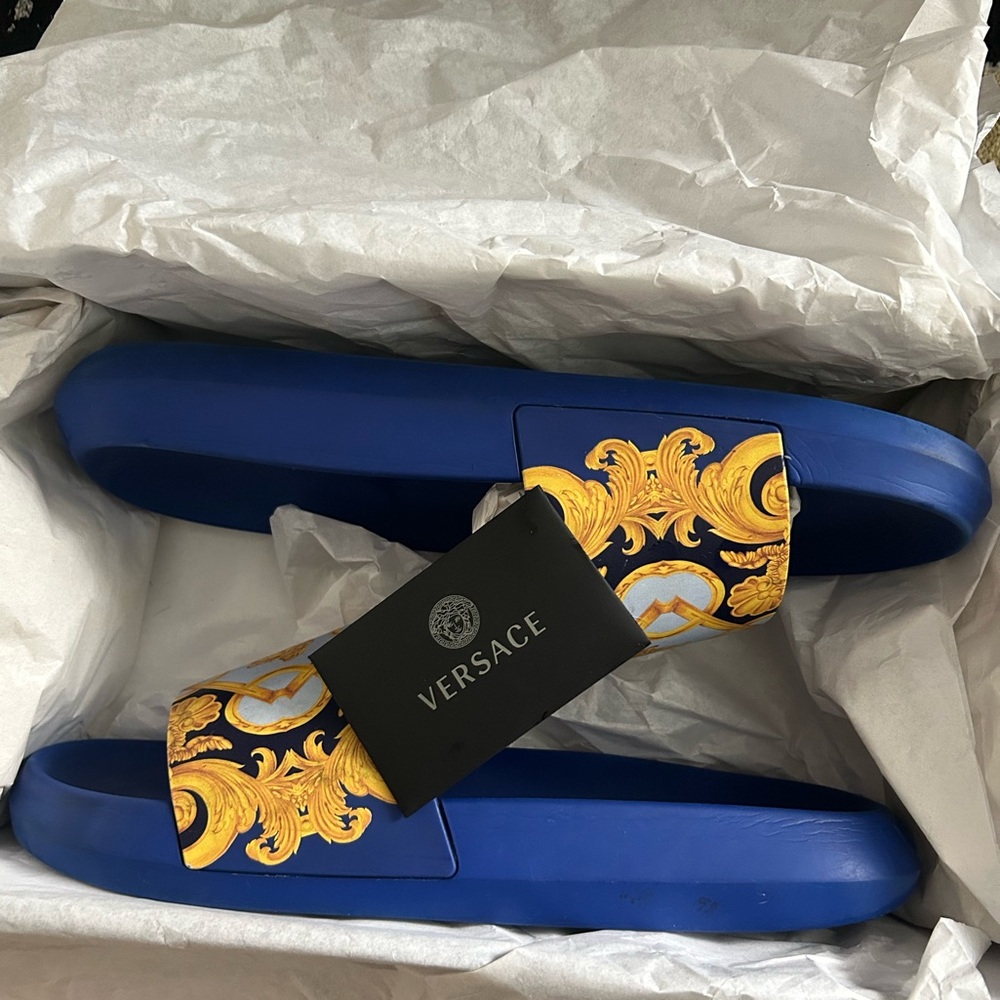 Versace barocco slides